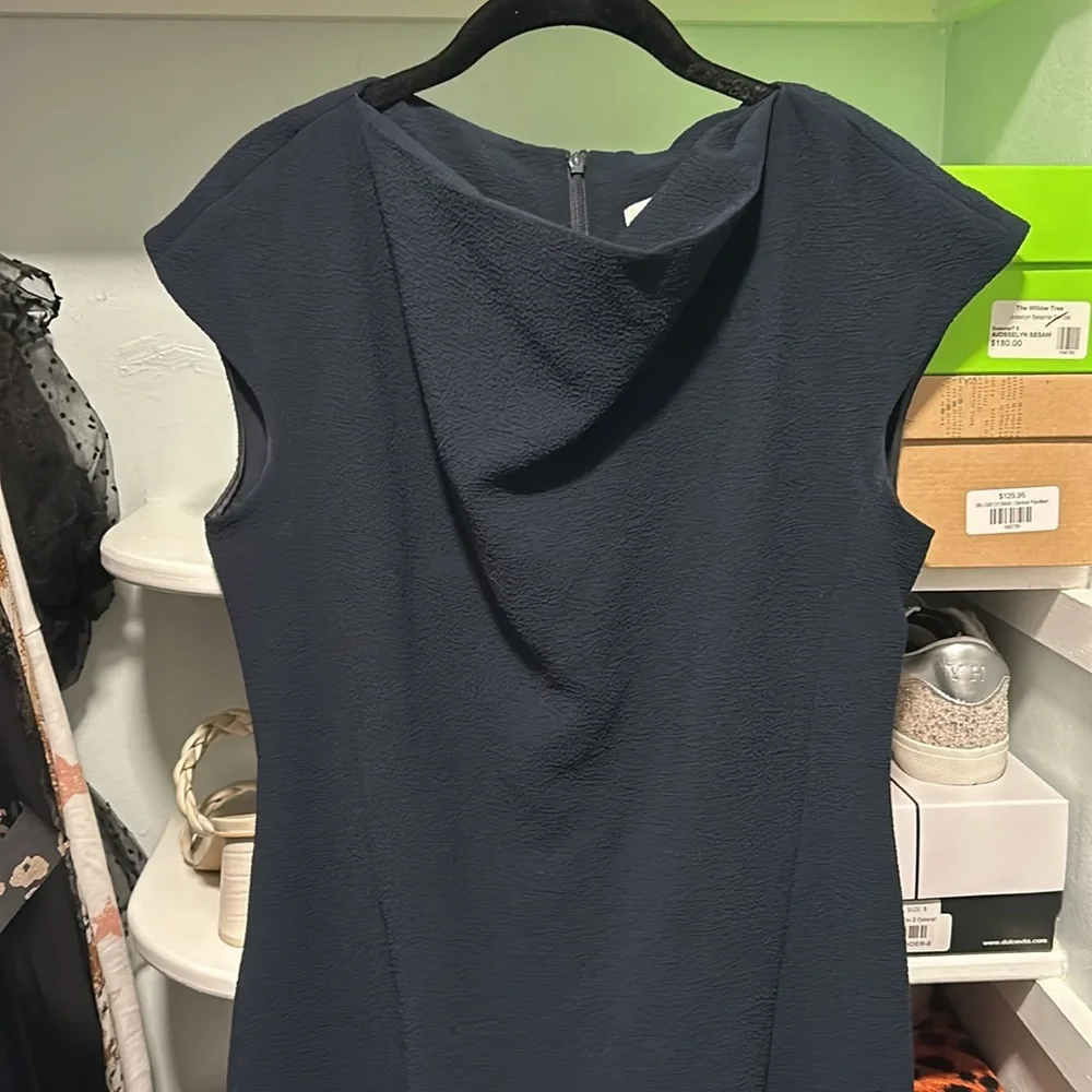 M.M. Lafleur The Marilyn Dress Stretch Linen Blue - Picture 3 of 12